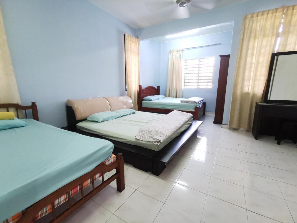 Jen Pd Homestay - Unique, Antique House No Wifi Port Dickson Bagian luar foto